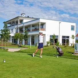 Golfhotel: Tee 3 direkt am Bachhof Resort Hotel - Bachhof Resort Straubing ****