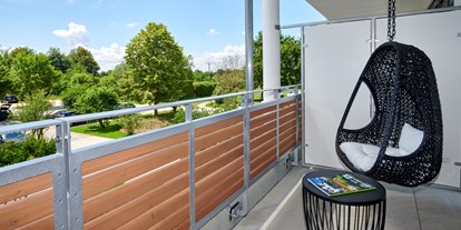 Golfurlaub - PLZ 93057 (Deutschland) - Balkon Komfort - Doppelzimmer Südseite - Bachhof Resort Straubing - Hotel und Apartments