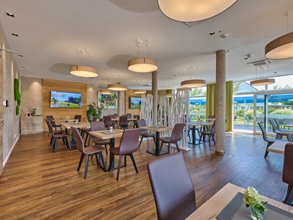 Golfurlaub - Bad und WC getrennt - Unser Frühstücksbereich - Bachhof Resort Straubing - Hotel und Apartments