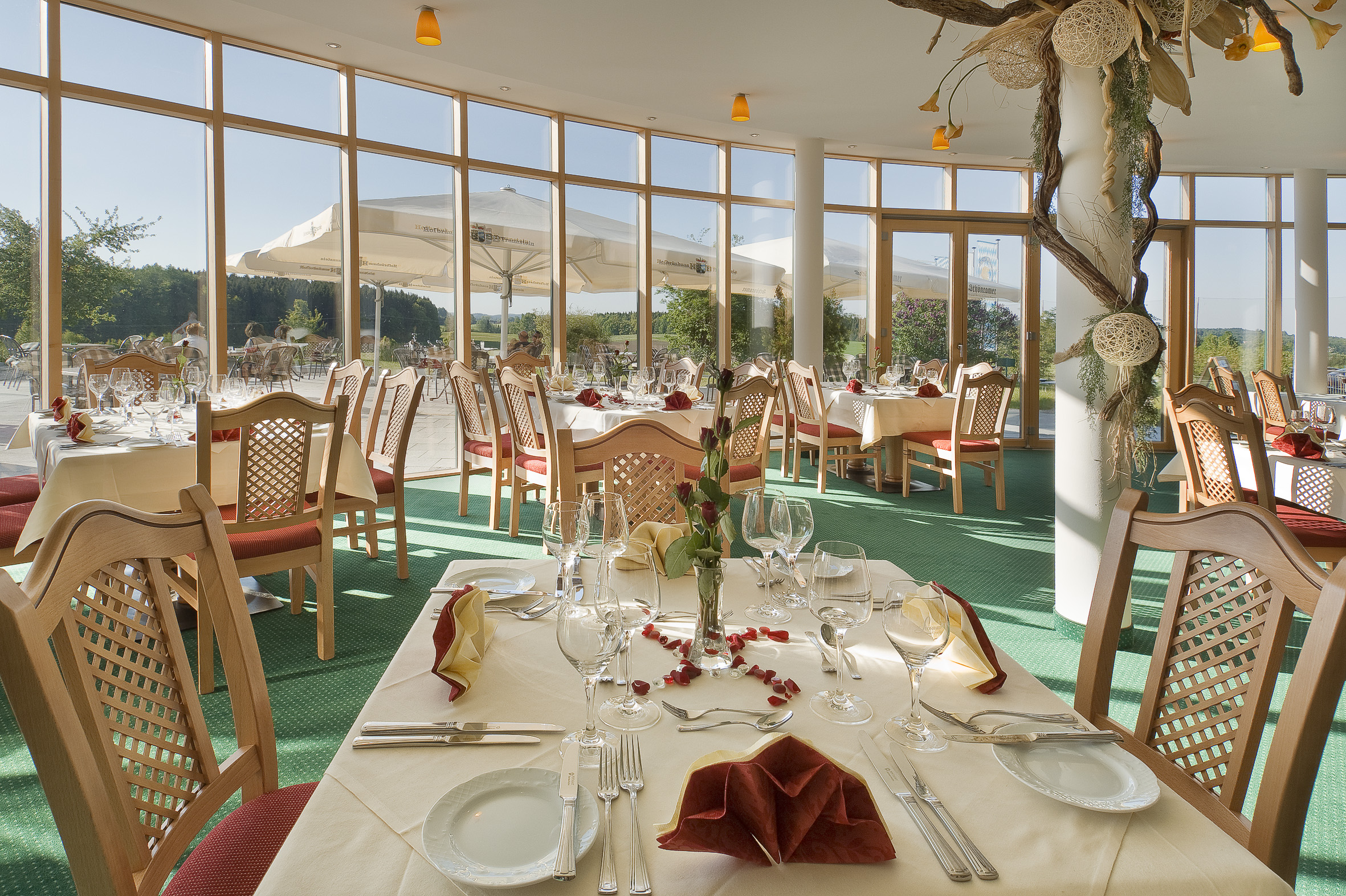 Golfhotel: Hotel & Restaurant Wengerhof