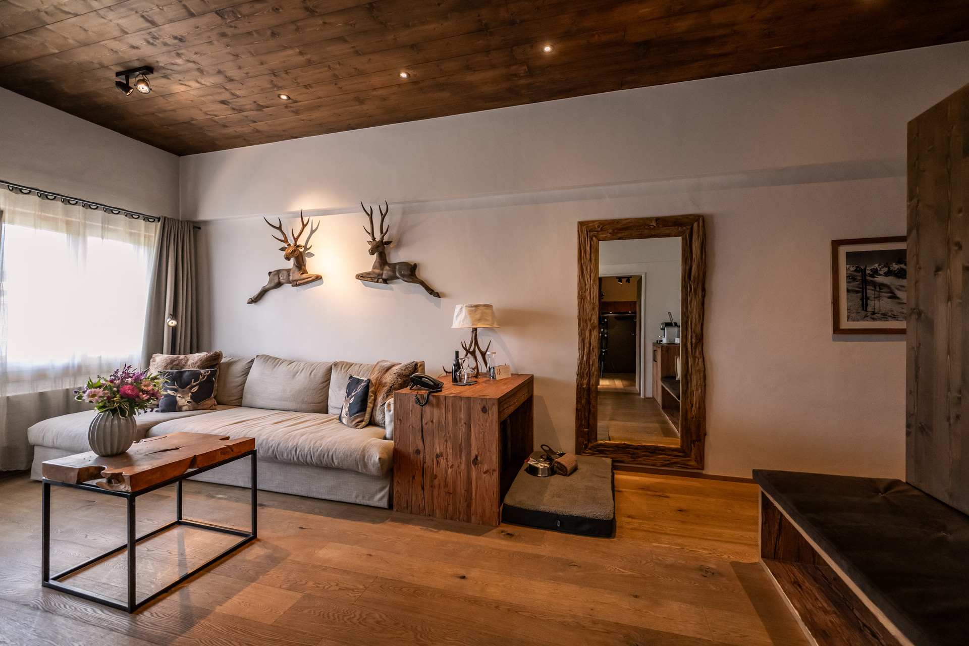 Golfhotel: Wohnraum Suite - La Val Hotel & Spa