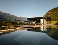 Golfhotel: Badehaus mit Skypool - Design Hotel Tyrol