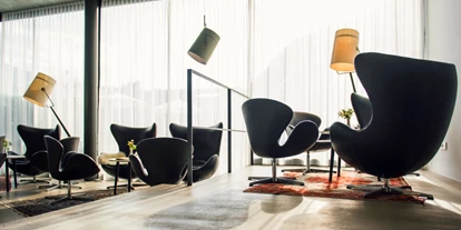 Golfurlaub - Hotel-Schwerpunkt: Golf & Wellness - Schenna - Bar - Design Hotel Tyrol