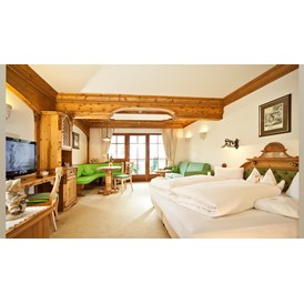 Golfhotel: Mirabell Dolomites-Olang-Suedtirol-zimmer - MIRABELL DOLOMITES HOTEL . LUXURY . AYURVEDA & SPA 