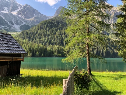 Golfurlaub - Bad und WC getrennt - Mirabell Dolomites Hotel-Olang-Suedtirol-Sommer-aktiv-antholzer See - MIRABELL DOLOMITES HOTEL . LUXURY . AYURVEDA & SPA