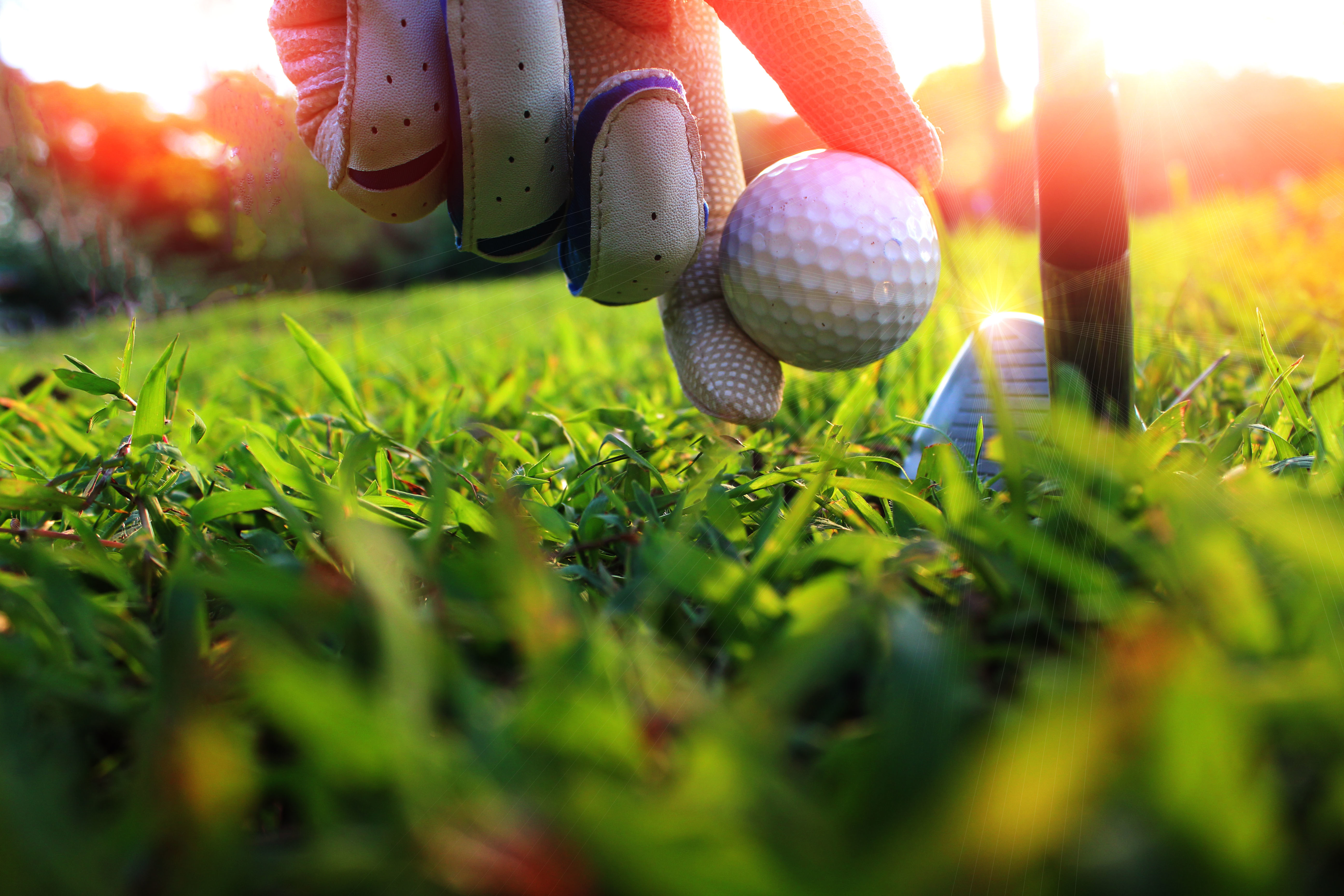 Wohlfühl & Genusshotel Felsenhof **** Golfeinrichtungen im Detail 18-Loch-Golfplatz Bad Kleinkirchheim