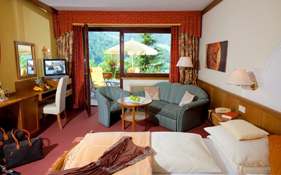 Wohlfühl & Genusshotel Felsenhof **** Zimmerkategorien Lebensfreude 32 m²