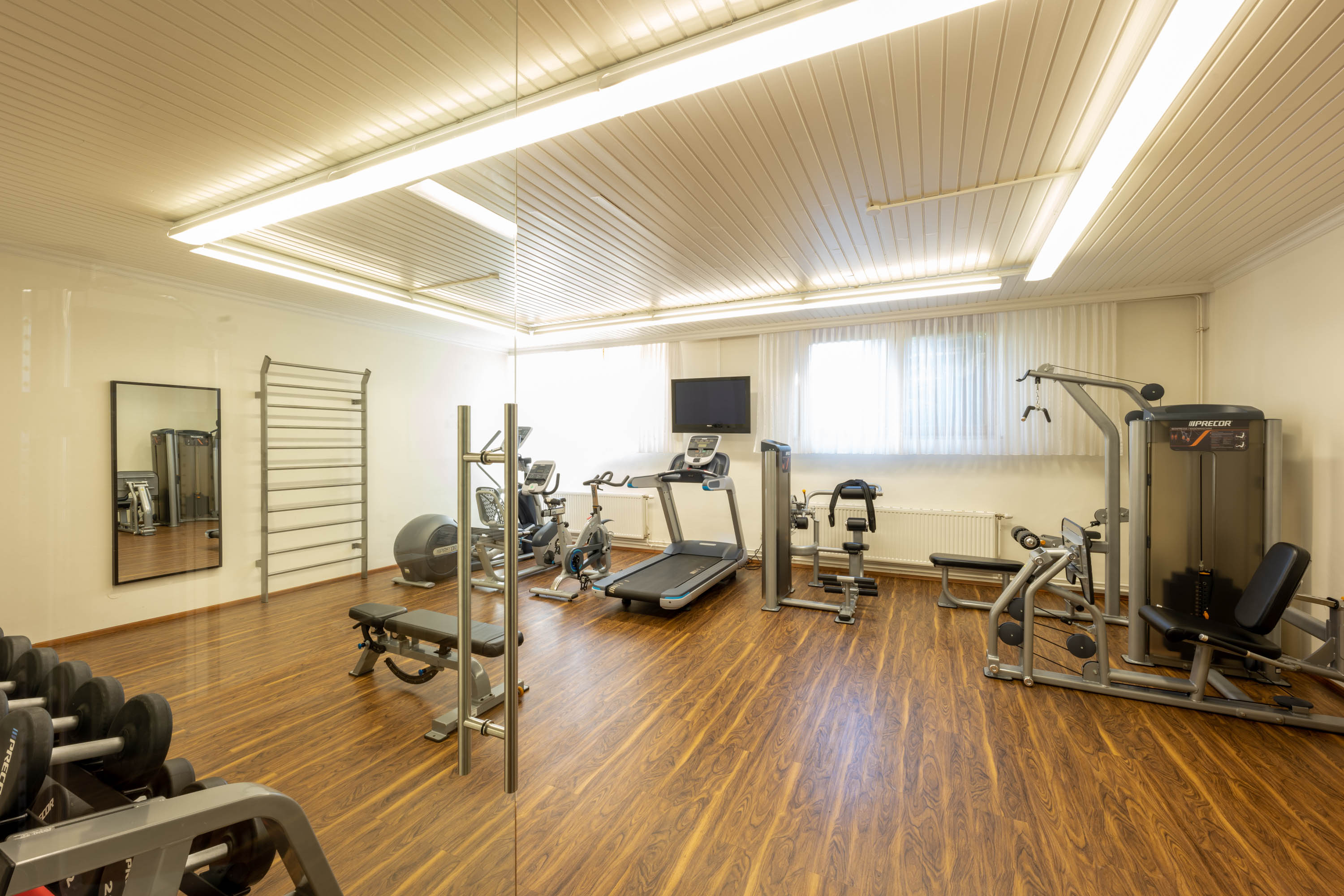 Golfurlaub - Zimmer mit Fernsicht - Österreich - Fitnessraum - Aktivhotel Marko