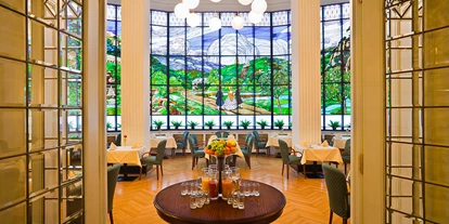 Golfurlaub - Fahrstuhl - Frühstückssaal - Hotel Herzoghof