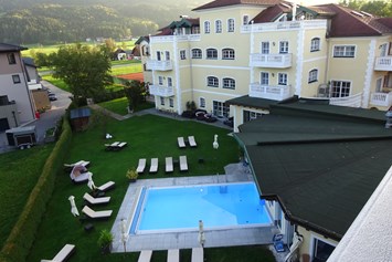 Golfhotel: Wellness-Outdoor-Bereich - Hotel Eichingerbauer