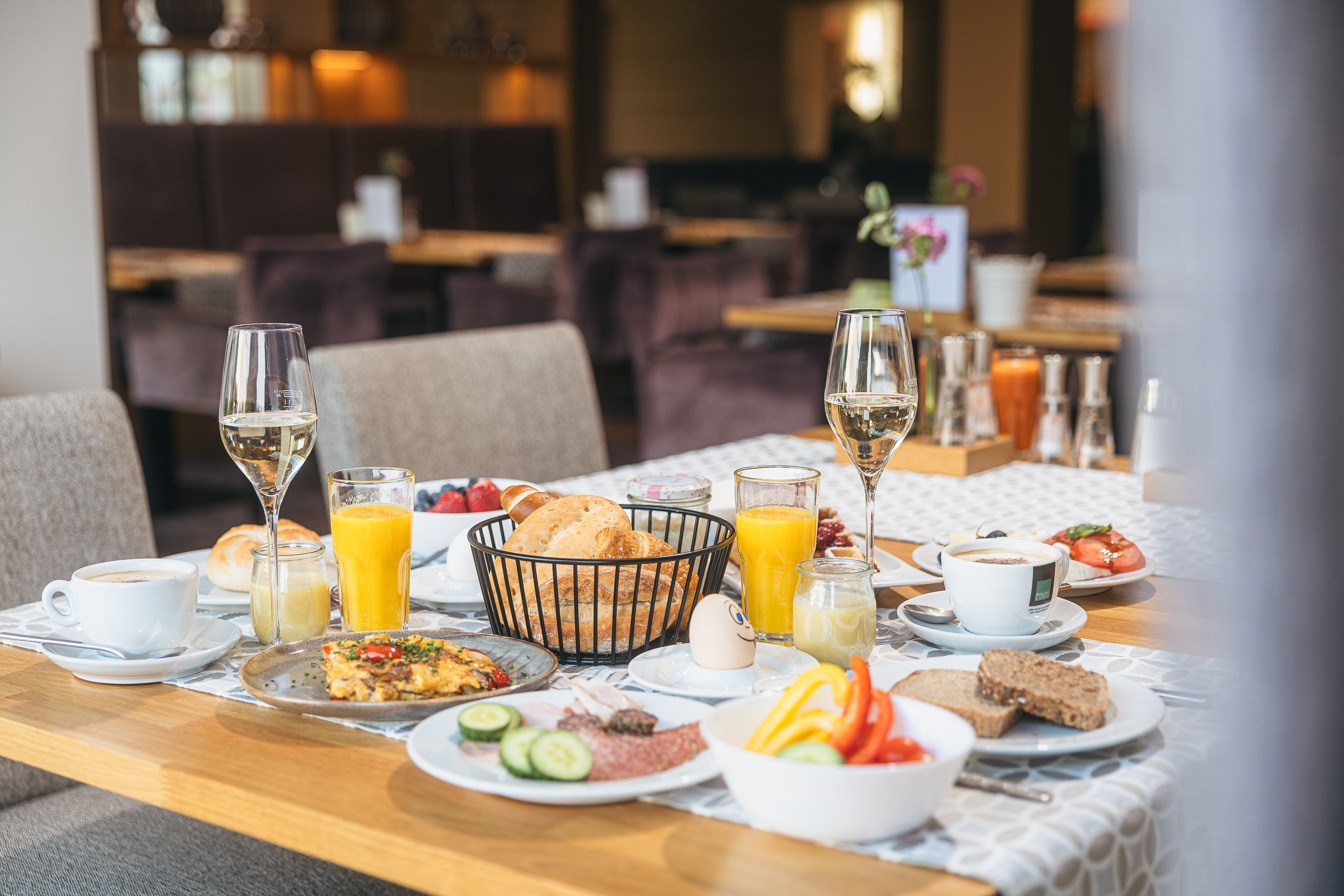 Golfhotel: Start your day right: mit einem ausgedehnten Frühstück! - Ritzenhof – Hotel und Spa am See