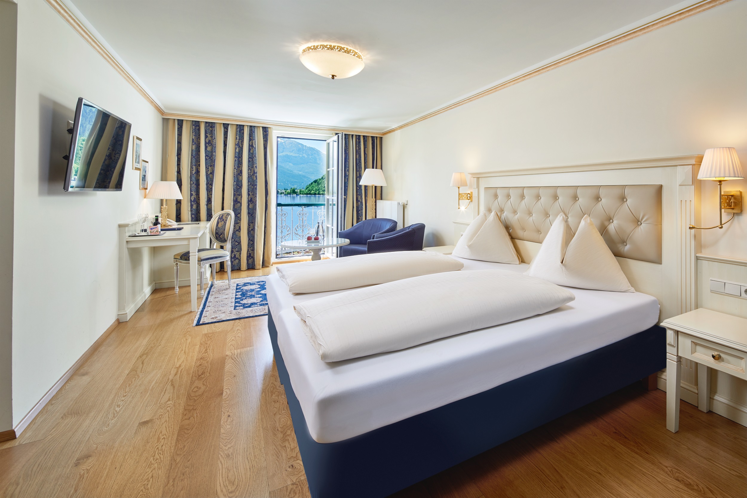 Golfhotel: Komfort Doppelzimmer mit Seeblick (ohne Balkon) - Grand Hotel Zell Am See