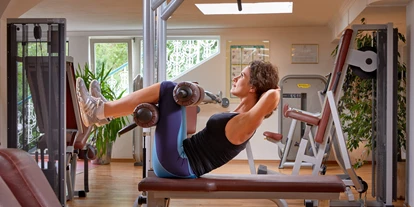 Golfurlaub - Fahrstuhl - Fitnessraum - Grand Hotel Zell Am See