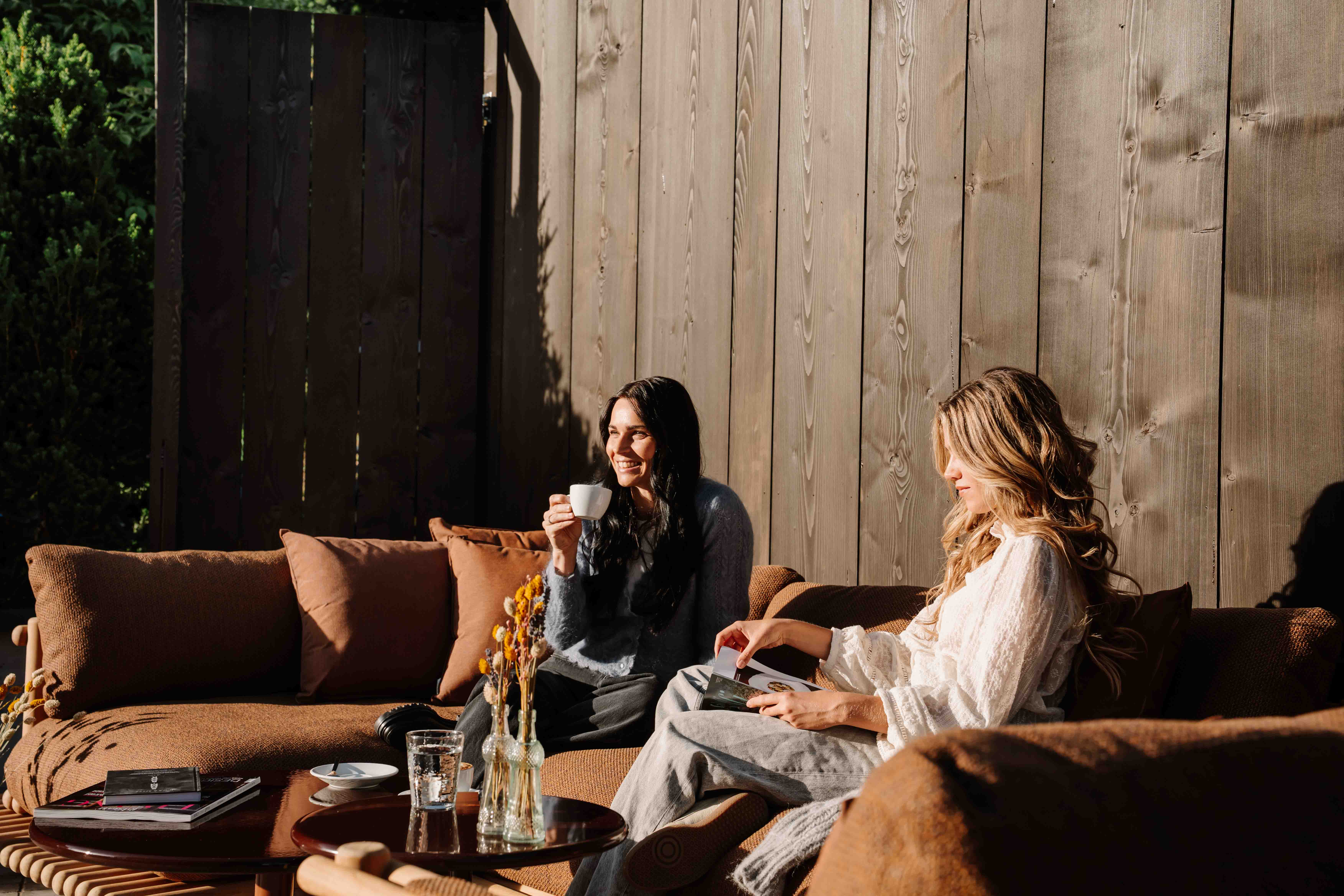 Golfhotel: Outdoor Lounge im Garten - ARX Boutique Hotel