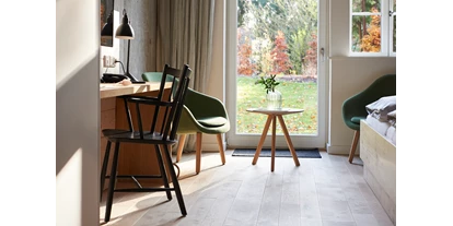 Golfurlaub - PLZ 28357 (Deutschland) - Deluxedoppelzimmer: 
Ebenfalls steht auch hier ein Wasserkocher, Kaffee-Bereiter, Flachbild-TV, Fön und ein geräumiges, modernes Bad zur Verfügung. 
 - Nordenholzer Hofhotel