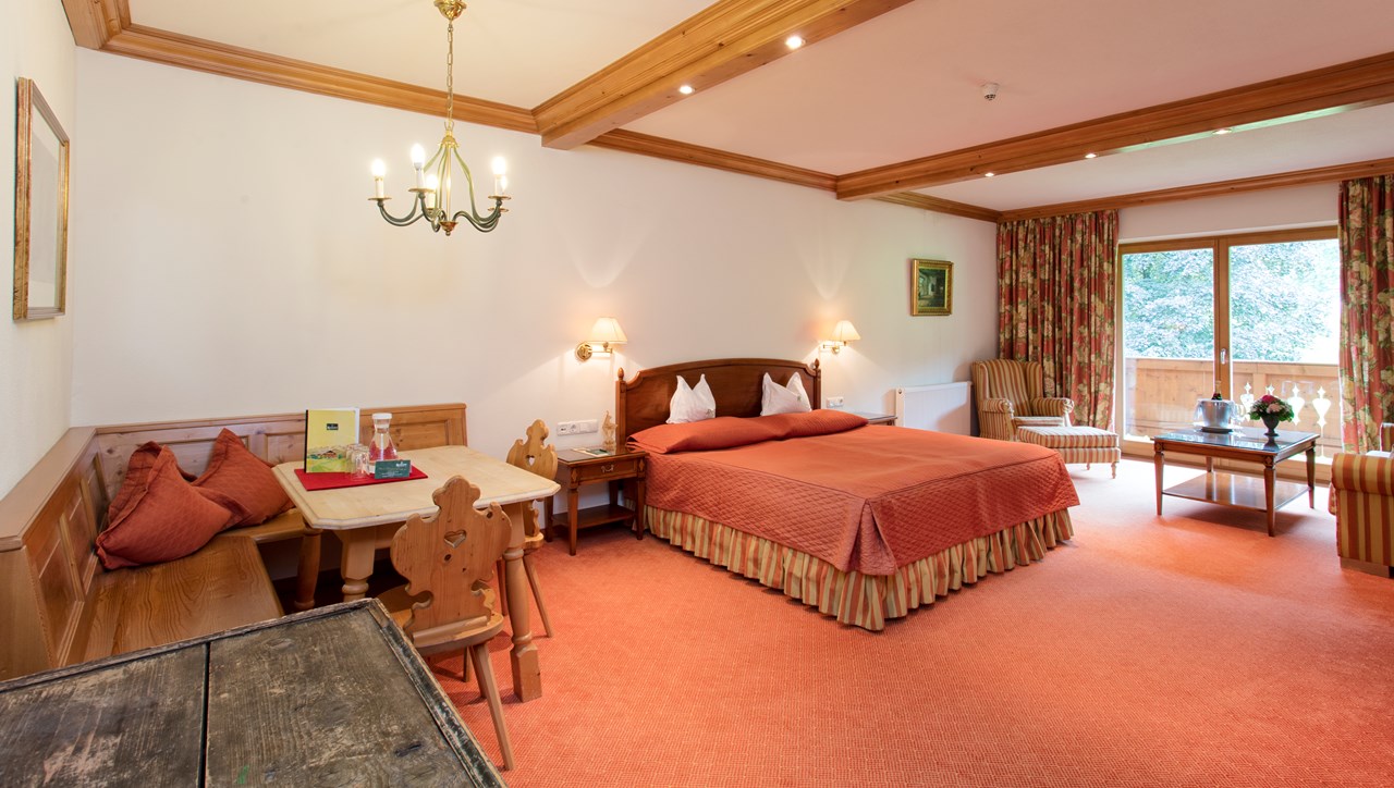 Rasmushof Hotel Kitzbühel Zimmerkategorien Doppelzimmer de Luxe