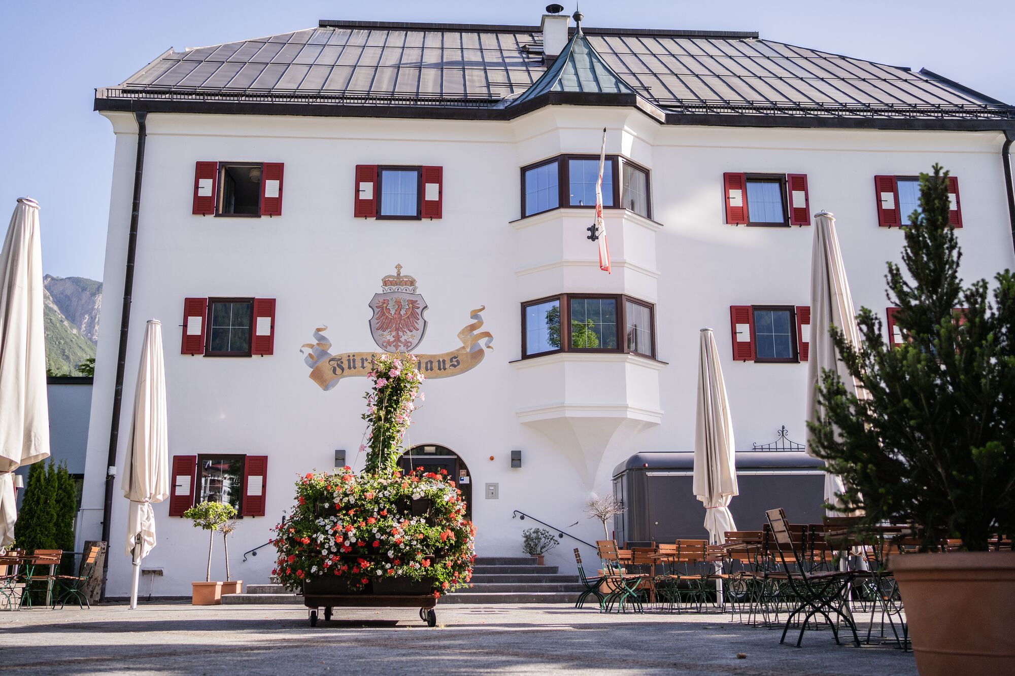 Golfurlaub - PLZ 83646 (Deutschland) - Das Fürstenhaus!
Tradition und Moderne mit einander vereint. - aja Fürstenhaus am Achensee