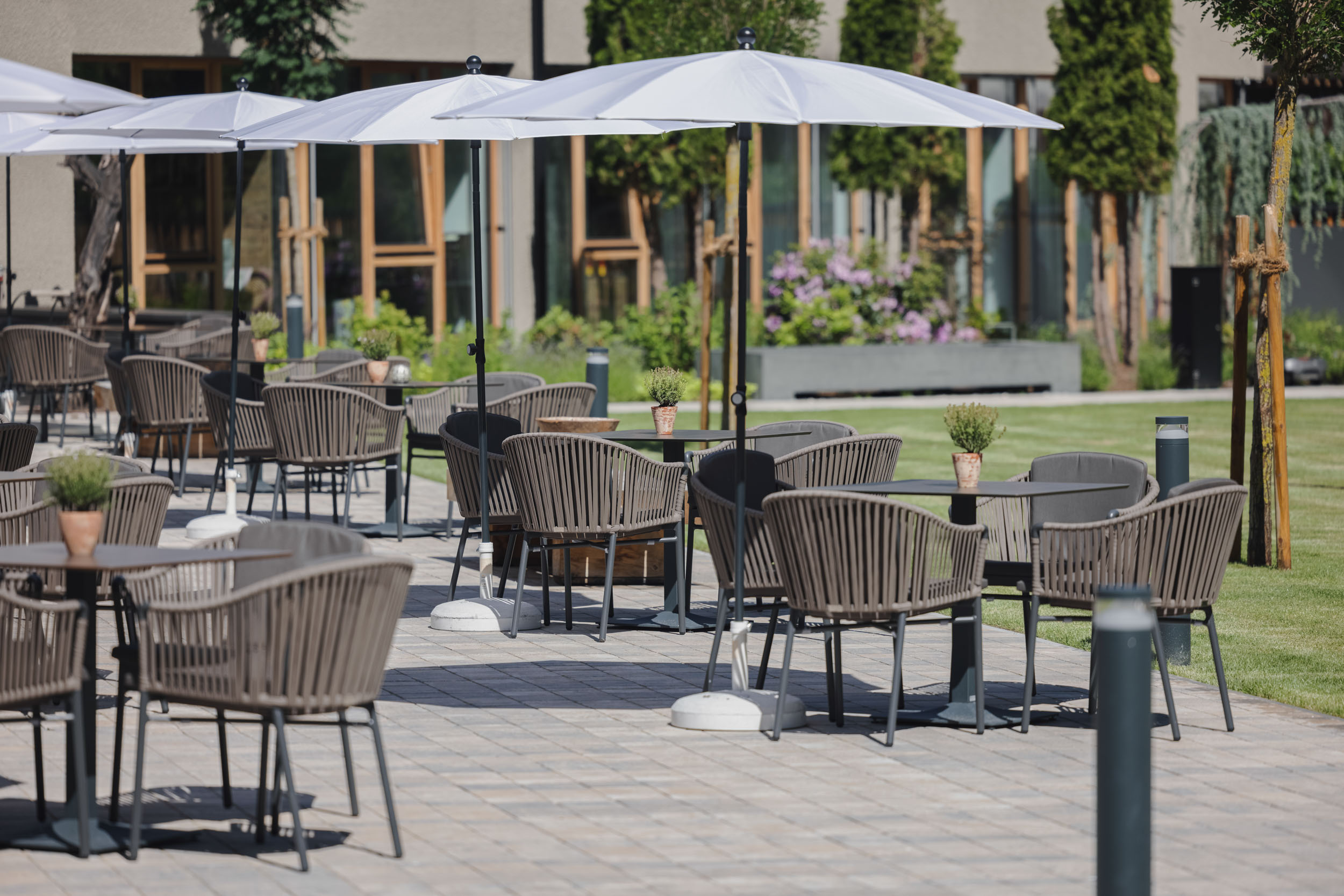 Golfurlaub - Oberstdorf - Terrasse  - Alpenhotel Montafon