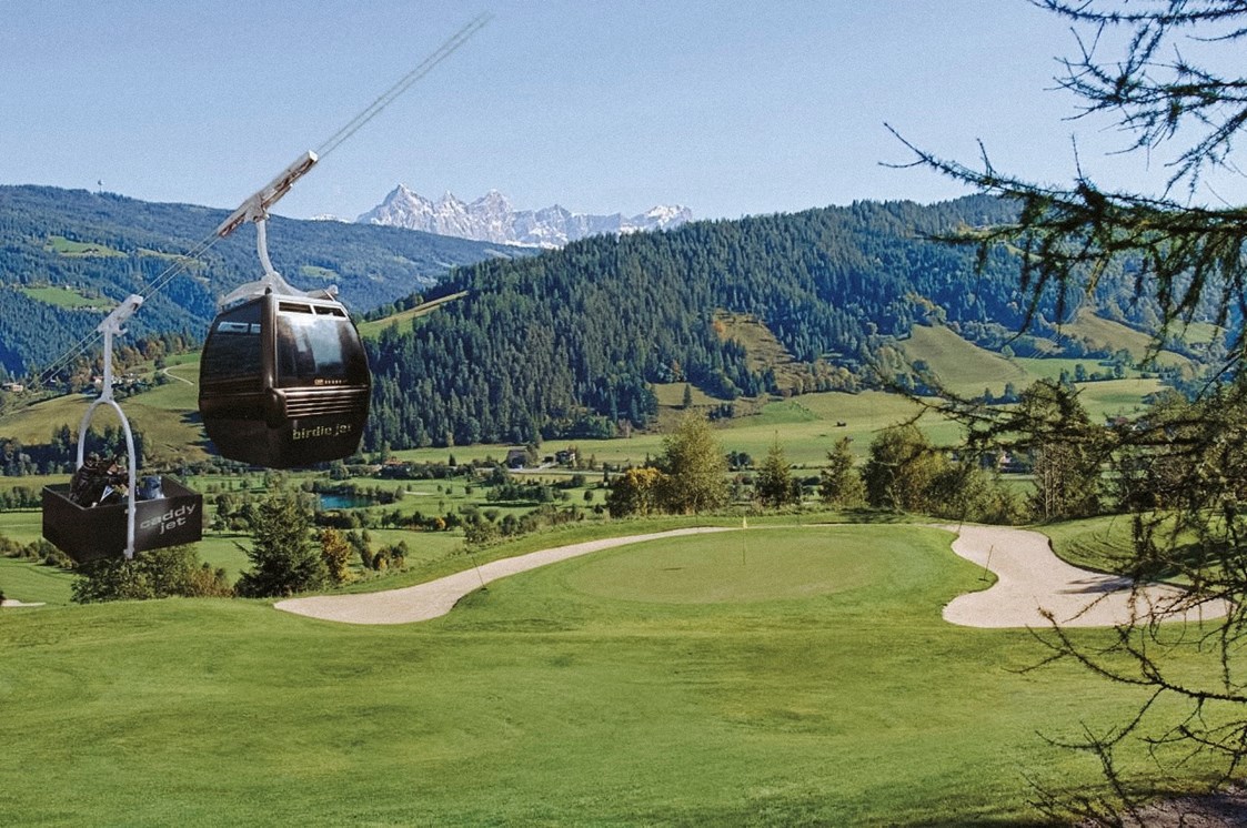 Golfhotel: Weltweit einzigartige Golfgondel Birdie-Jet am Golfplatz Radstadt - Gut Weissenhof ****S