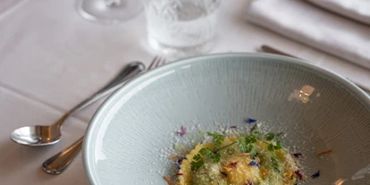 Golfurlaub - Fahrstuhl - Abendessen im Emmy -  Hotel Emmy-five elements
