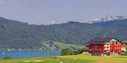Golfurlaub - Sauna - Hotel Haberl mit Blick auf den Attersee - Hotel Haberl - Attersee