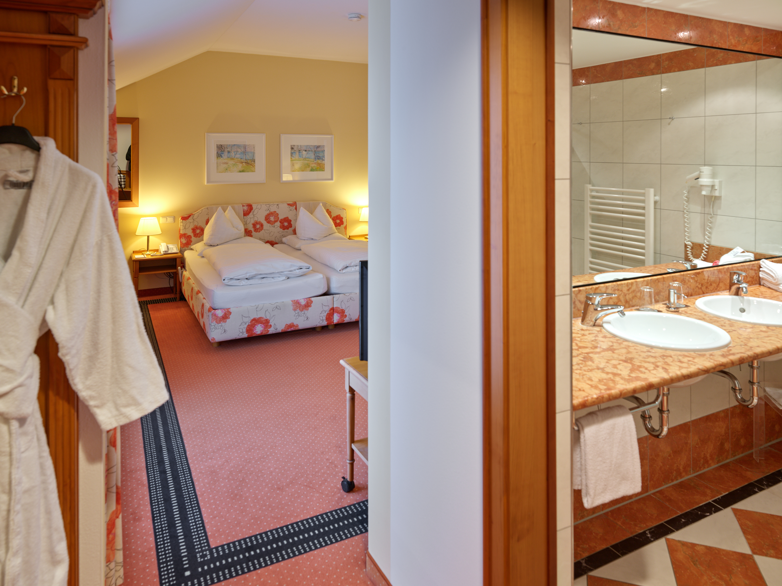 Gutshof Penning Zimmerkategorien Zimmer "Premium Classic"