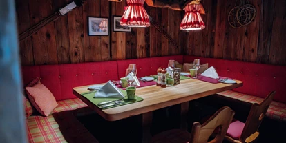 Golfurlaub - PLZ 6707 (Österreich) - Dirndlstüberl - Hotel Goldener Berg