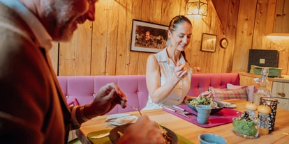 Golfurlaub - PLZ 6707 (Österreich) - Dirndlstüberl - Hotel Goldener Berg