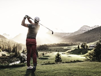 Hotel Goldener Berg Golfeinrichtungen im Detail Golfclub Lech Zug 