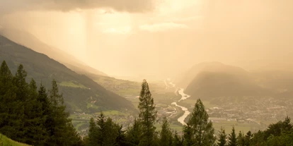 Golfurlaub - Bad und WC getrennt - Ausblick vom Hotel - zu jeder Jahreszeit ein Naturkino - Inntalerhof - DAS Panoramahotel