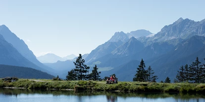 Golfurlaub - Bad und WC getrennt - Kaltwassersee Seefeld - Wandern zwischen Karwendel & Wetterstein - Inntalerhof - DAS Panoramahotel