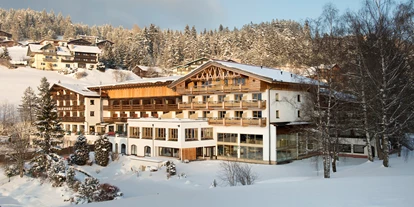 Golfurlaub - Bad und WC getrennt - Das Panoramahotel Inntalerhof im Winter - Inntalerhof - DAS Panoramahotel