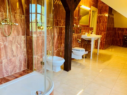 Golfurlaub - Bad und WC getrennt - Luxus-Suite Erzherzogin Alexandrine - Bernsteinschloss Wendorf