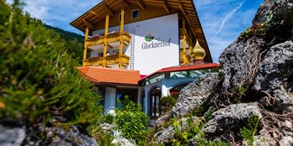 Golfurlaub - Sauna - Gartenanlage Hotel Glocknerhof mit Großglockner - Hotel Glocknerhof ****