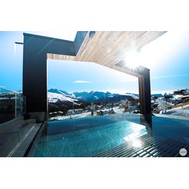 Golfhotel: FelsenBAD - Infinity Sky Pool - Das Alpenwelt Resort****SUPERIOR