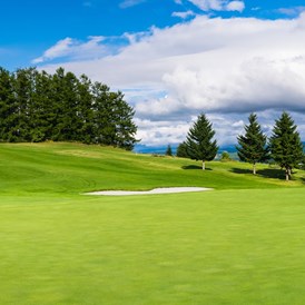 Golfhotel: Golfer-Eldorado mit gratis Greenfee auf 5 wunderschönen Golfplätzen der Region - Sackmann Genusshotel