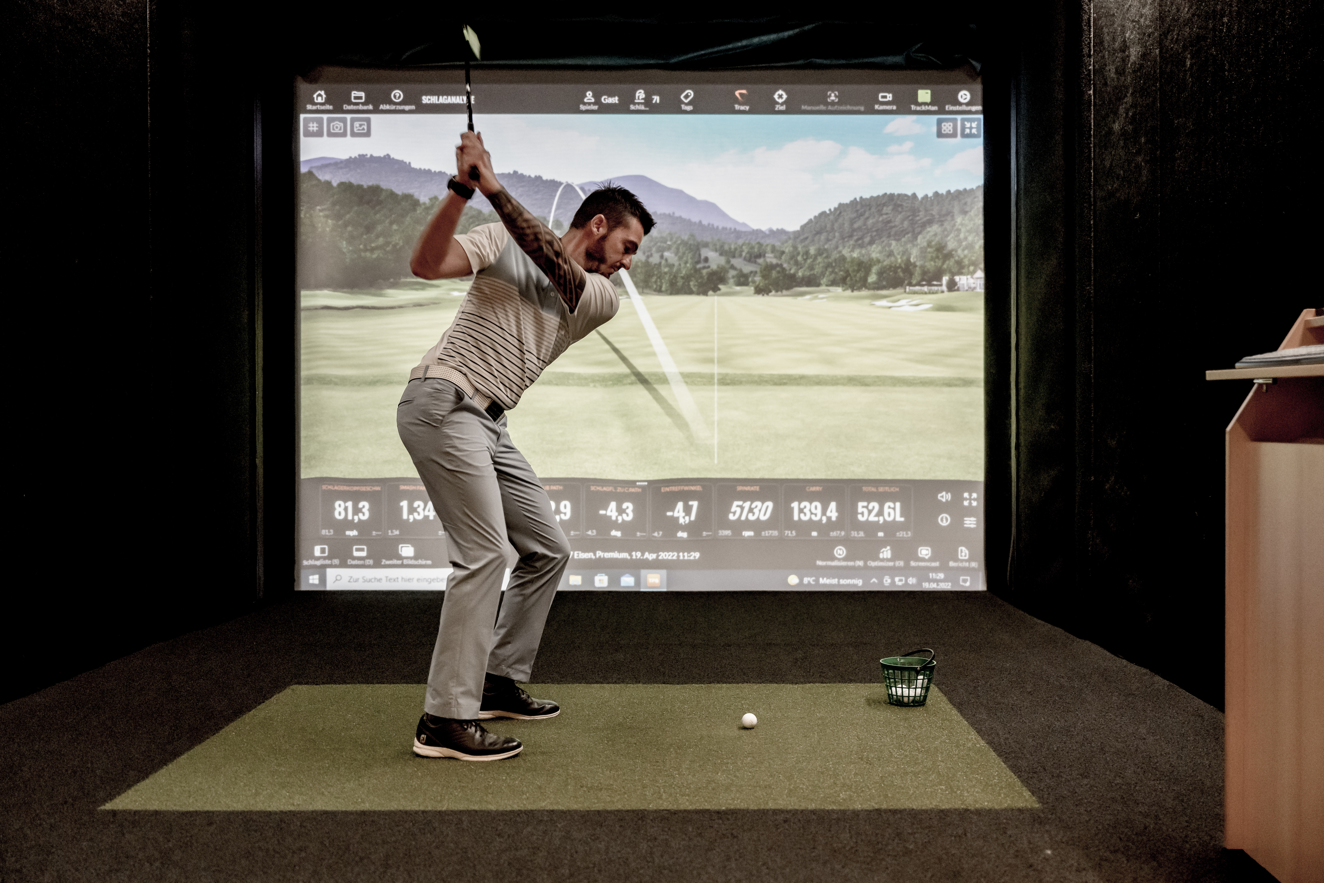 SKI | GOLF | WELLNESS Hotel Riml Golfeinrichtungen im Detail Golfsimulatoren