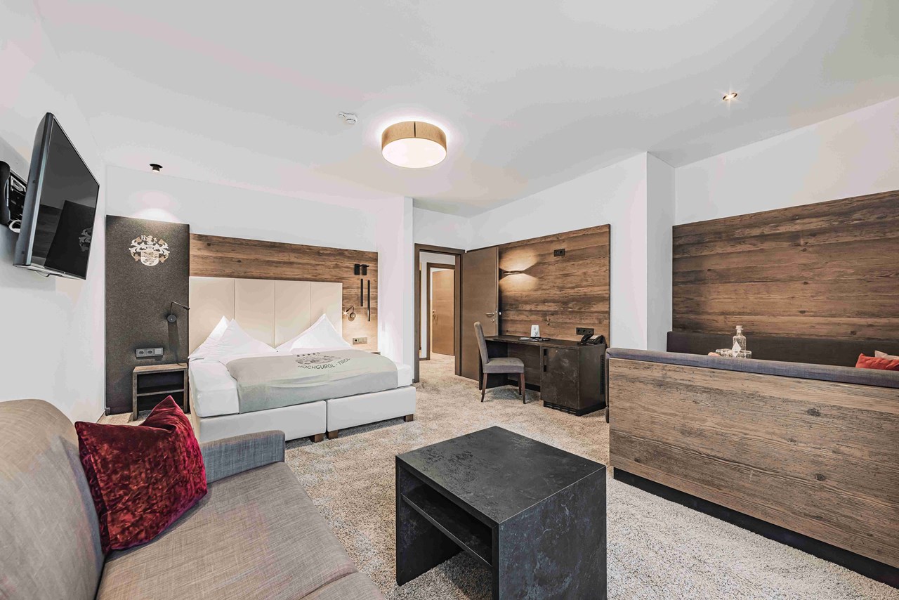 SKI | GOLF | WELLNESS Hotel Riml Zimmerkategorien Suite Gletscherblick