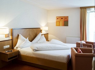 Hotel Verwall Zimmerkategorien Komfort Doppelzimmer Valtagau
