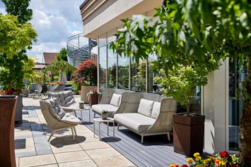 Golfhotel: Sonnen-Lounge - 5-Sterne Wellness- & Sporthotel Jagdhof