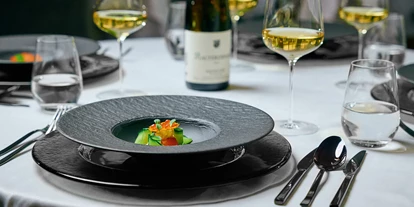 Golfurlaub - Sauna - Vorspeise: Dry Aged Lachs - 5* Wellness- & Sporthotel Jagdhof