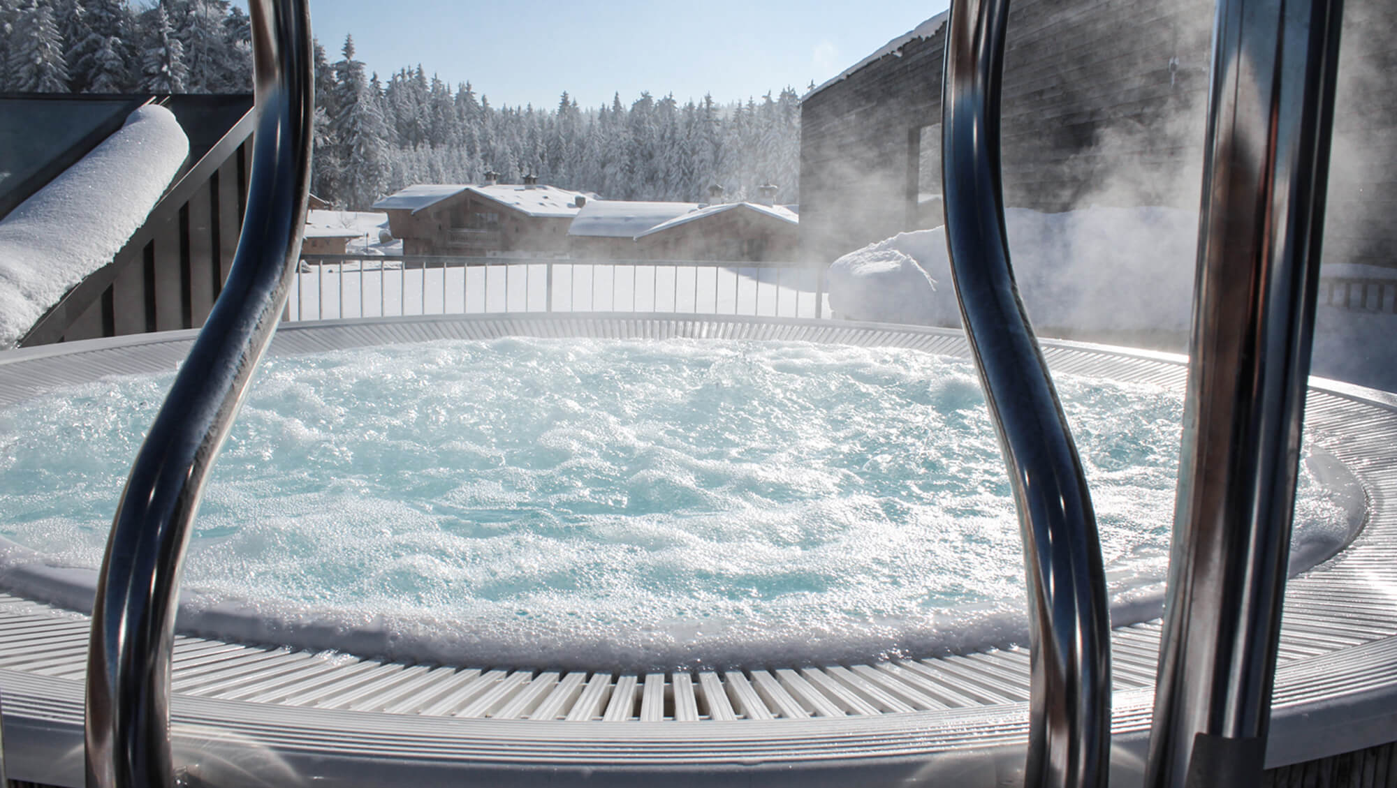 Golfhotel: INNs HOLZ Natur- & Vitalhotel****s Außenwhirlpool - INNs HOLZ Natur- & Vitalhotel****s