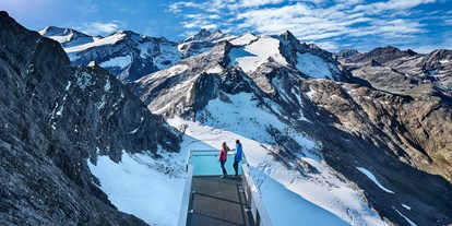 Golfurlaub - Nationalpark Hohe Tauern - Aussichtsplattform am Kitzsteinhorn auf über 3.000 Meter Höhe - Hotel Sonnblick