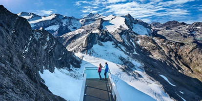 Golfurlaub - Restaurant - Aussichtsplattform am Kitzsteinhorn auf über 3.000 Meter Höhe - Hotel Sonnblick