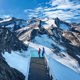 Golfhotel: Aussichtsplattform am Kitzsteinhorn auf über 3.000 Meter Höhe - Hotel Sonnblick