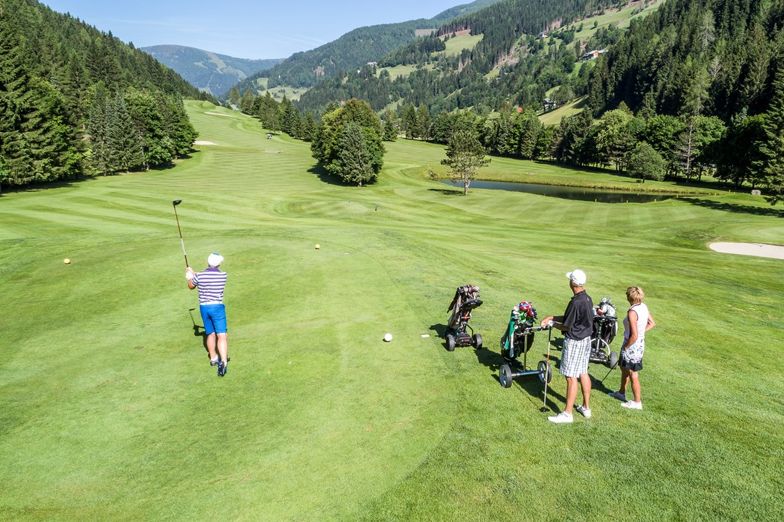 Golfhotel: Golfen mit Bergpanorama - Hotel GUT Trattlerhof & Chalets****