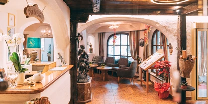 Golfurlaub - Sauna - Lobby - Hotel GUT Trattlerhof & Chalets****S