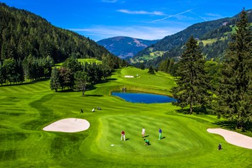 Golfhotel: Golfplatz Bad Kleinkirchheim - Trattlers Hof-Chalets