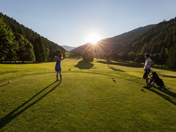 Trattlers Hof-Chalets Golfeinrichtungen im Detail Gäste- & Fernmitgliedschaft