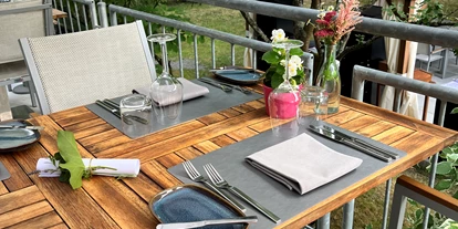 Golfurlaub - Restaurant - Terrasse - Restaurant Niedmühle | Land & Genuss Hotel